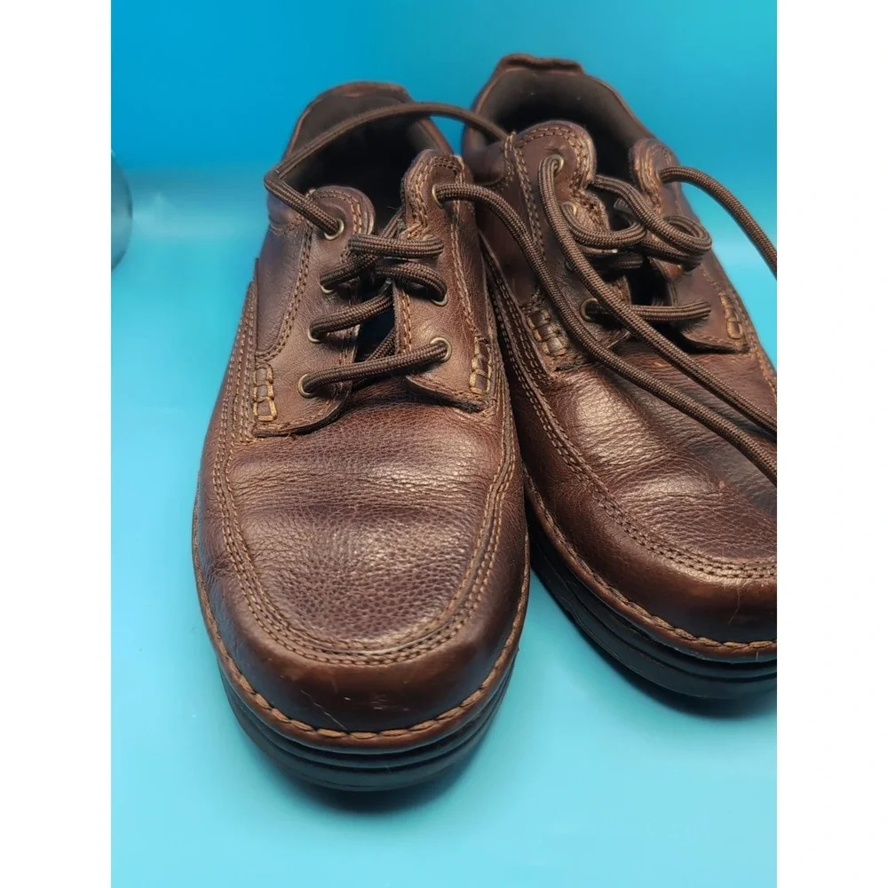MEN'S G.H. BASS BROWN‎ LEATHER WALKING  SHOES SIZE 8M